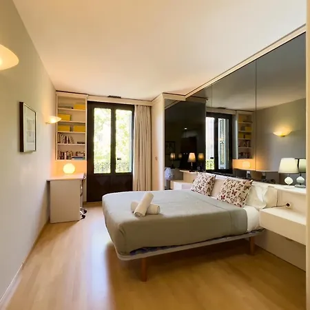 Gran Via Apartment