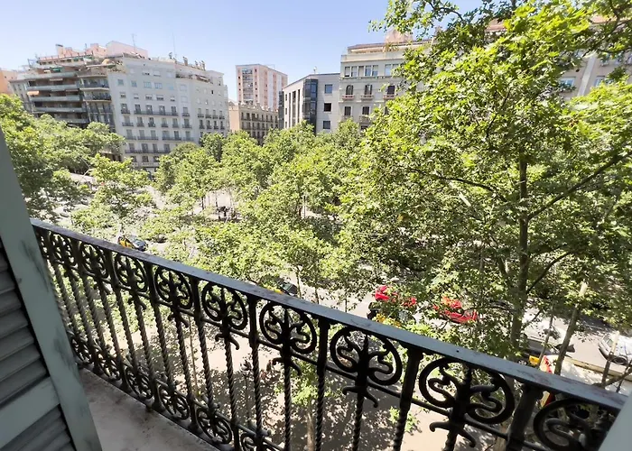 Gran Via Барселона
